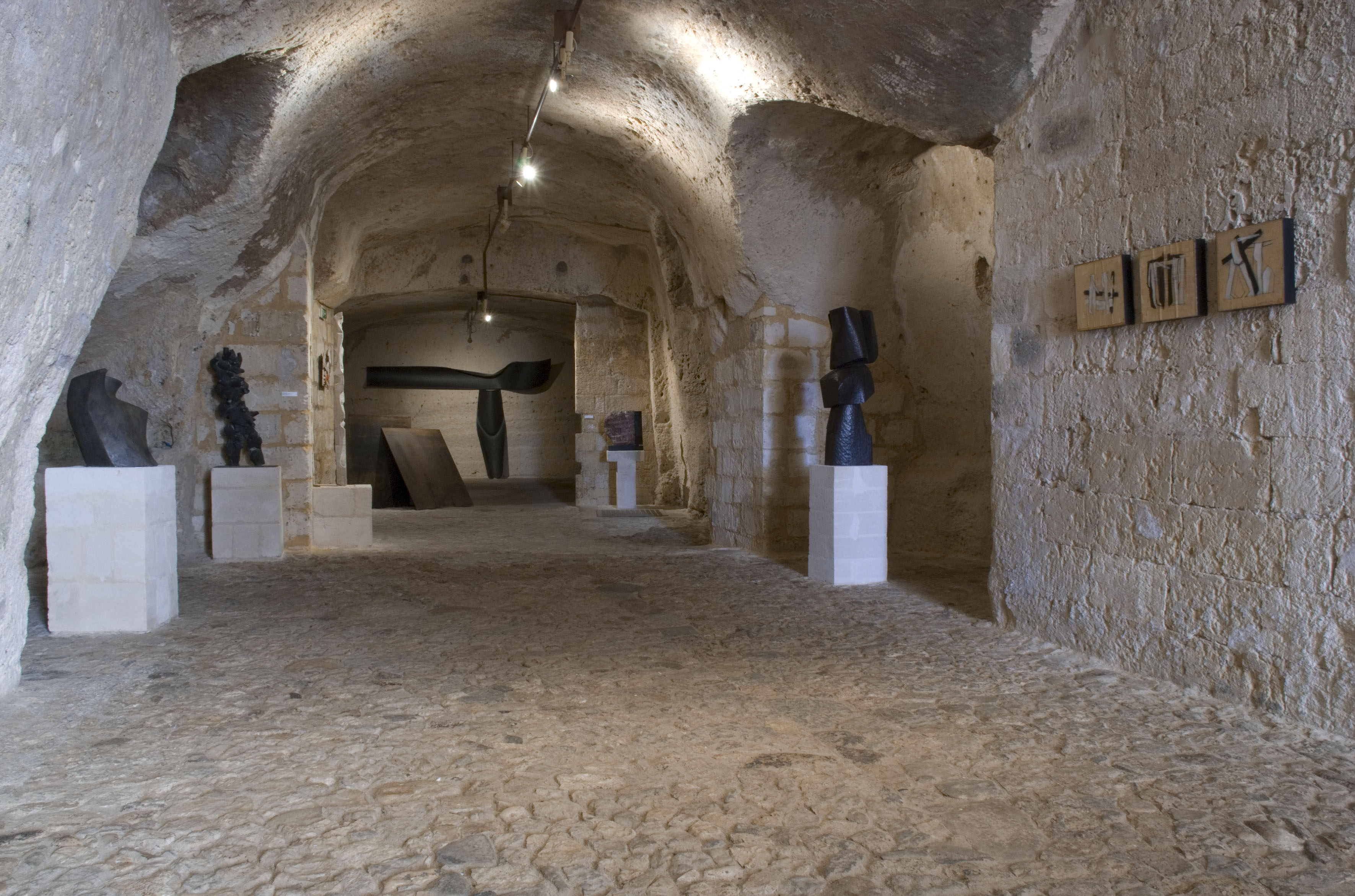 La Scultura Contemporanea Nei Sassi Di Matera